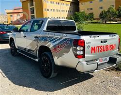 ميتسوبيشي L200